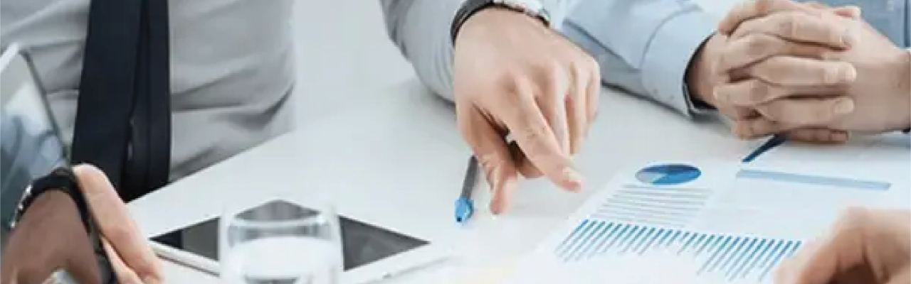 الاستشارات الإدارية والتطوير المؤسسي